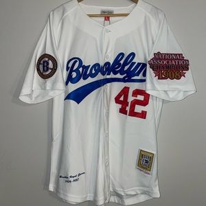 Headgear Classics (Nostalgia), Jackie Robinson “42” Jersey